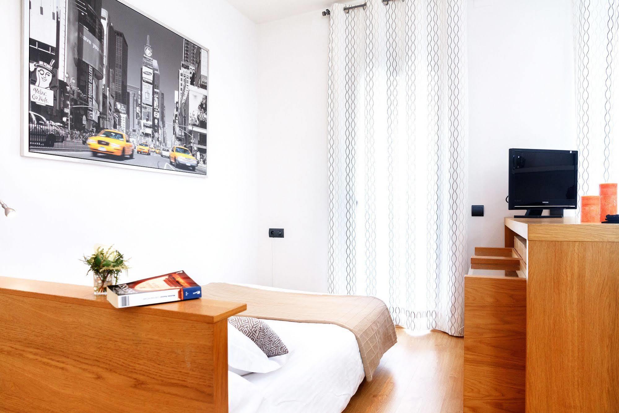 Feelathome Bonavista Apartment Barcelona